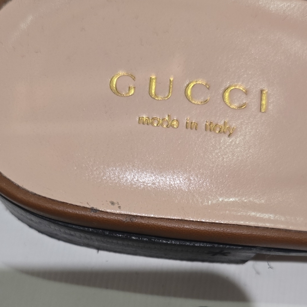 Gucci Tan Leather Cutout Mules - Picture 3 of 11